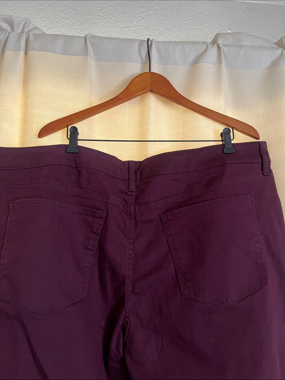 Women’s Terra & Sky Deep Plum Skinny Jeans - Picture 5 of 7